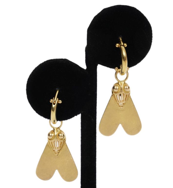 18K YG Contemporary Bee Hoop Earrings