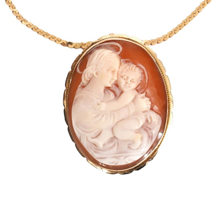 Madonna & Child Cameo 14K YG Pendant/Brooch