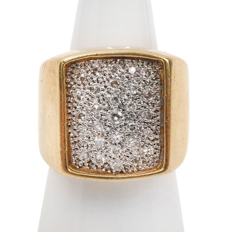 Gentleman's 22K YG Pave Diamond Ring