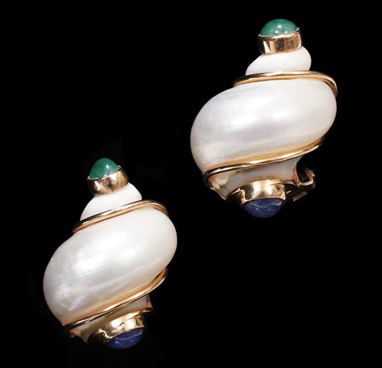 Seaman Schepps 14K YG Shell Earrings