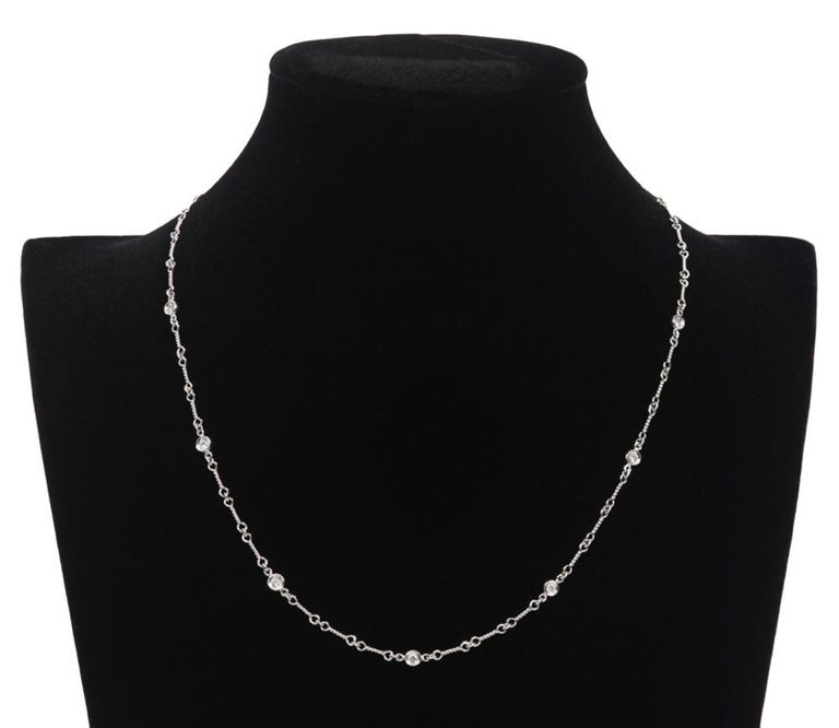 Roberto Coin 'Dog Bone' & Diamond Necklace