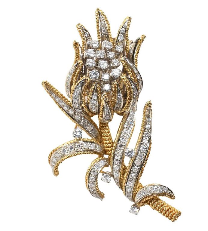Impressive Diamond & 18K Gold Floral Brooch