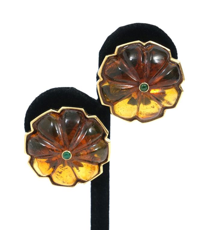 18K YG & Carved Amber Clip Earrings