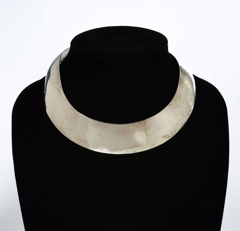 Daunis Sterling Silver Collar.