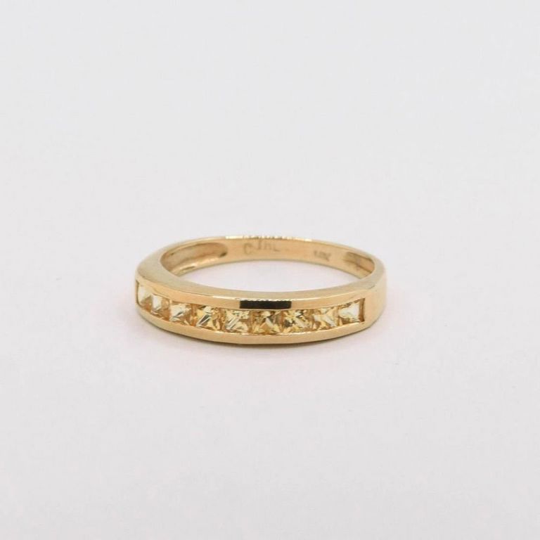 14K Yellow Gold Yellow Sapphire Ring