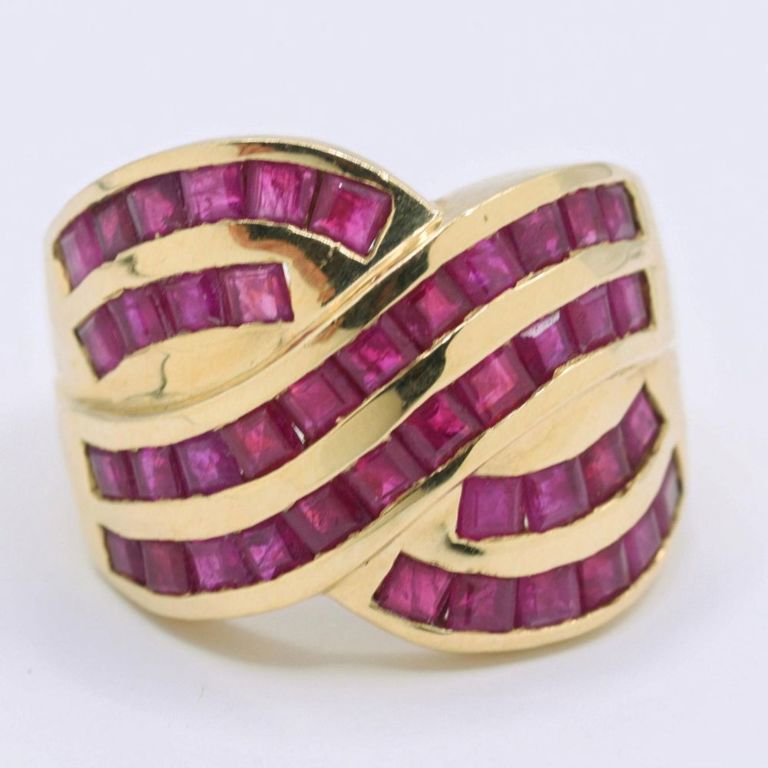 10K Yellow Gold Ruby Ring