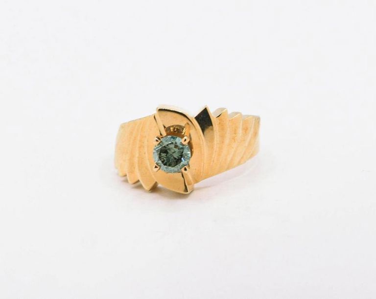 14K Teal Blue Diamond Ring