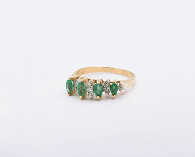 10K Emerald & White Topaz Ring