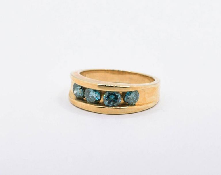 14K Blue Diamond Band