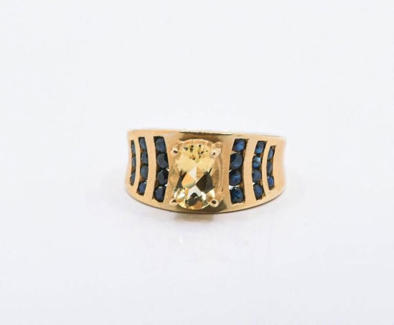 14K Kanchamelia Beryl & Sapphire Ring
