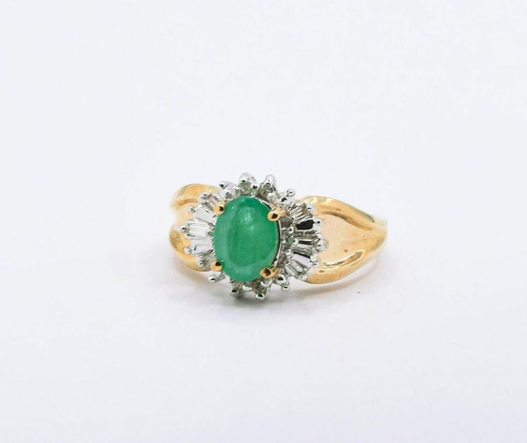 14K Emerald & Diamond Ring