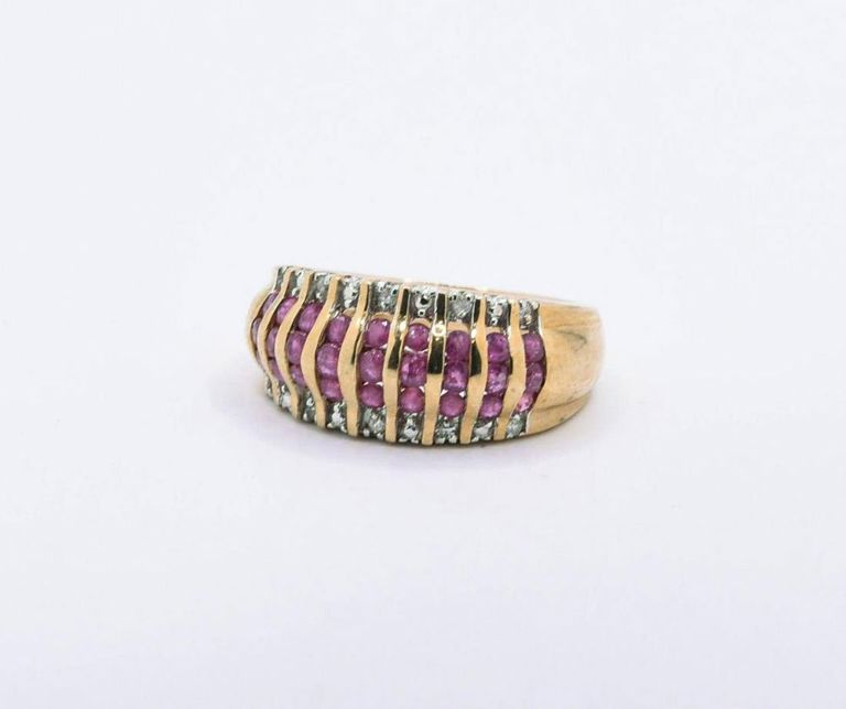 10K Ruby & Diamond Ring