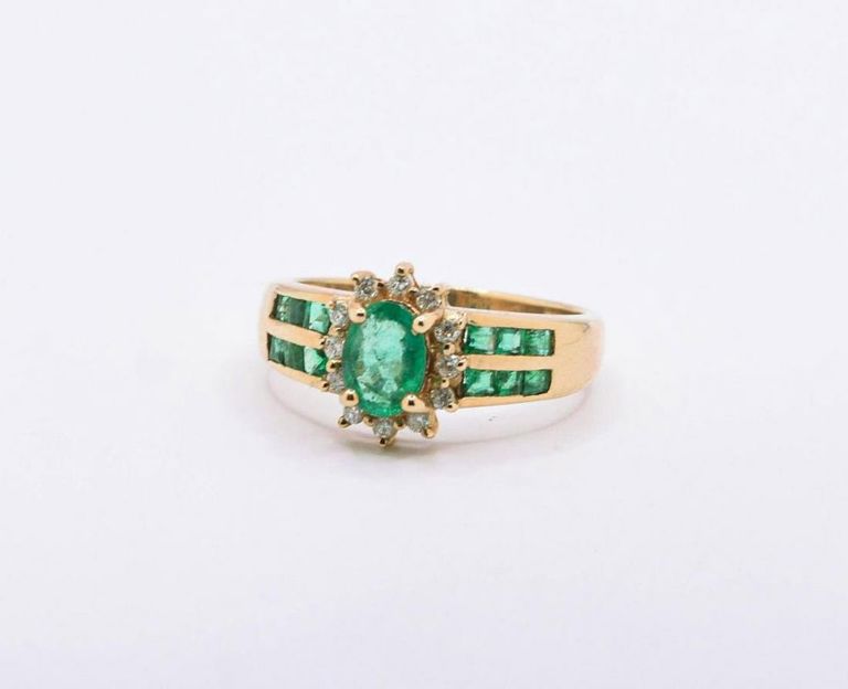 14K Emerald & White Topaz Ring