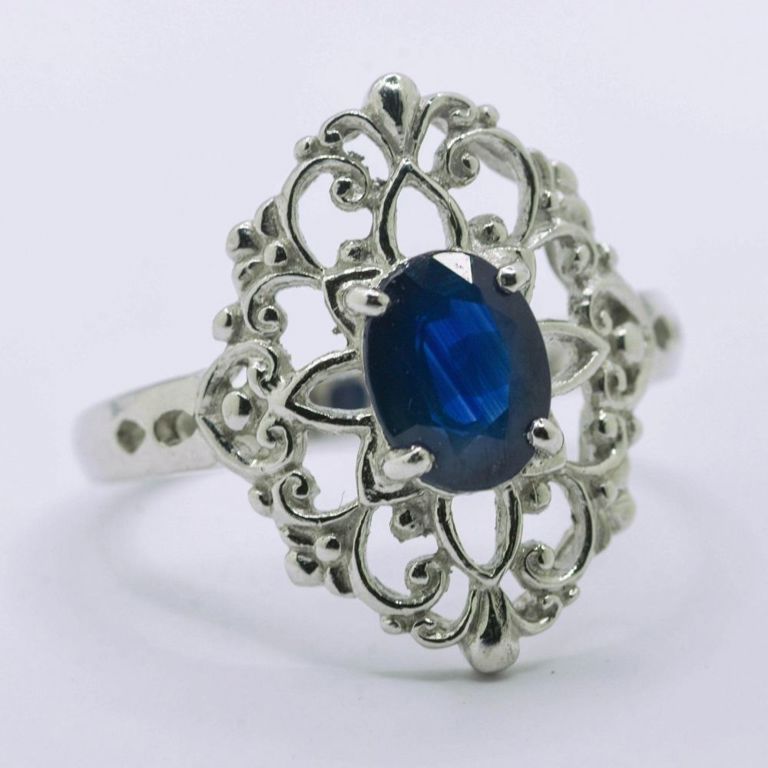 14KW Sapphire Ring