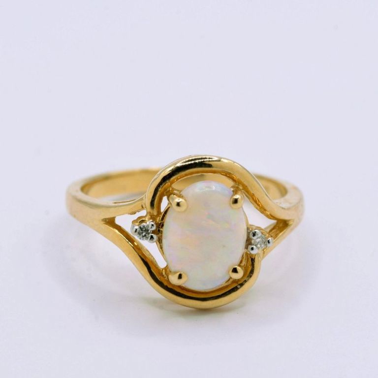 14K Yellow Gold Opal & Diamond Ring