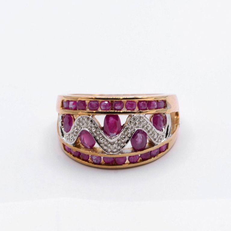 10K Ruby & Diamond Ring