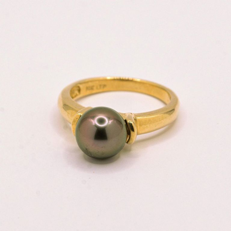 14K Black Pearl Ring