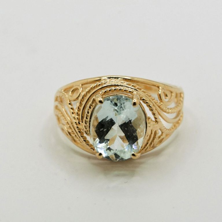 14K Aquamarine Ring