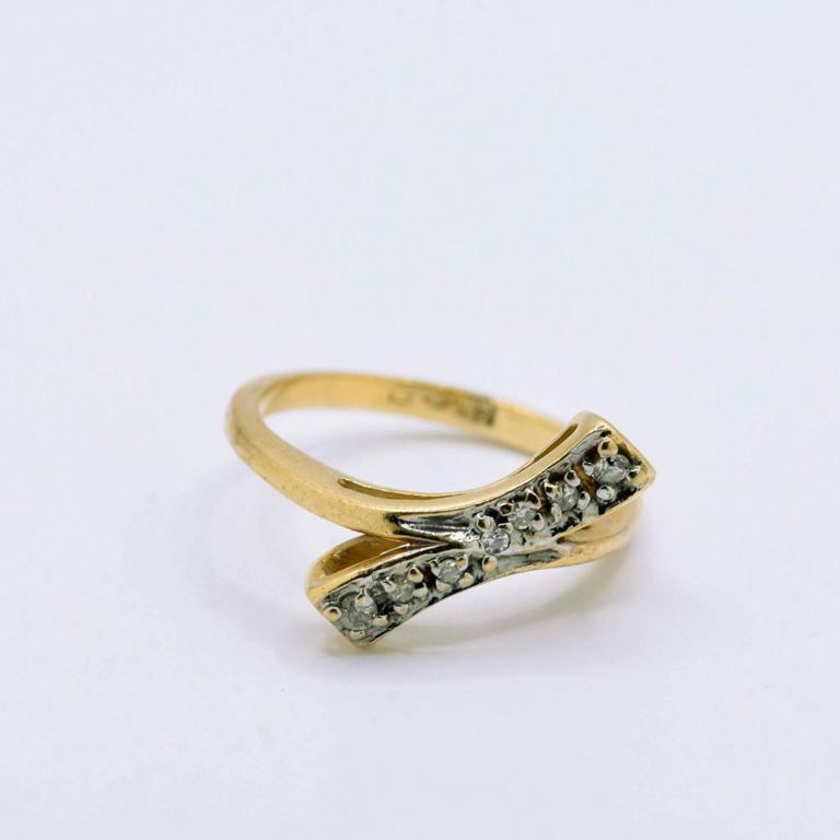 14K Yellow Gold Diamond Cluster Ring