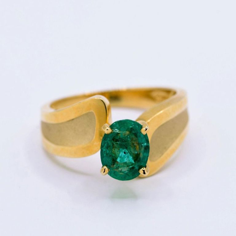 14K Yellow Gold Emerald Ring