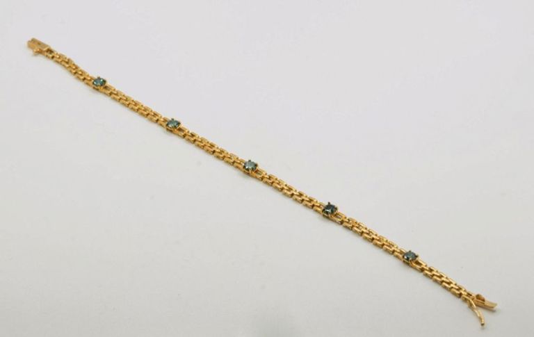 14K Blue Diamond Bracelet