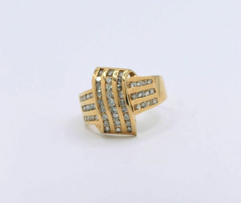 14K Yellow Gold Diamond Cluster Ring
