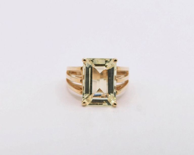 14K Yellow Gold Feldpsar Ring