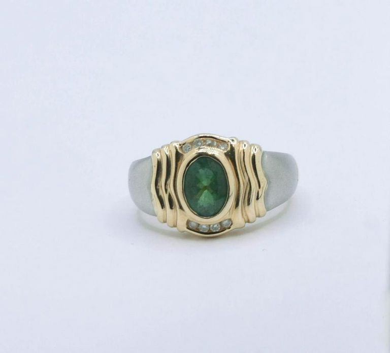14K Yellow Gold Emerald & Diamond Ring