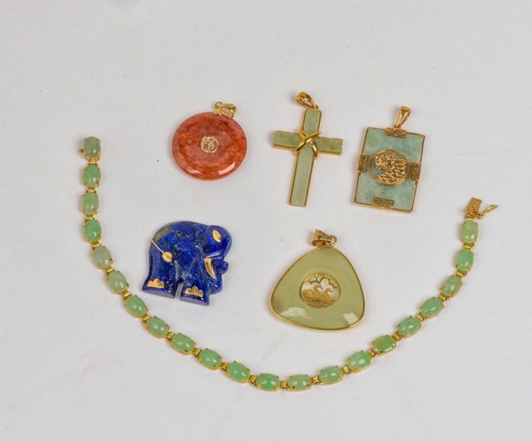 Six Pieces of Jade and 14K Gold Jewelry.