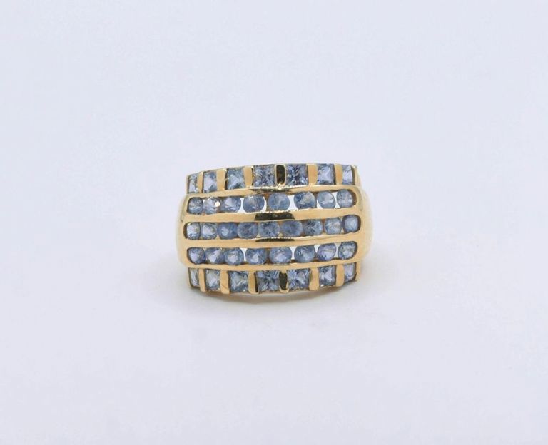 14K Yellow Gold Alexandrite & Diamond Ring