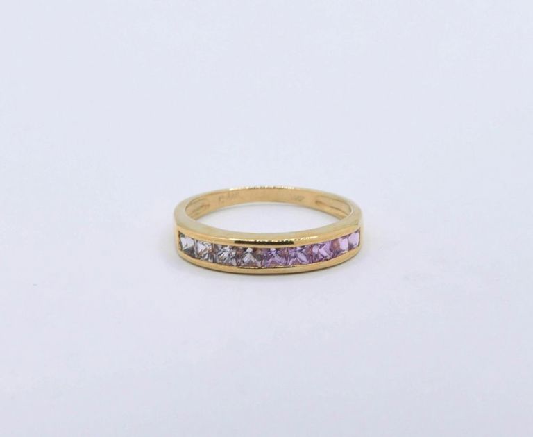 14K Yellow Gold Violet Sapphire Ring