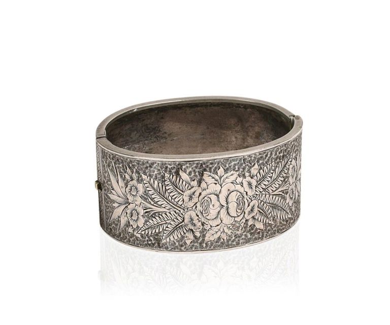Silver Floral Etched Bracelet