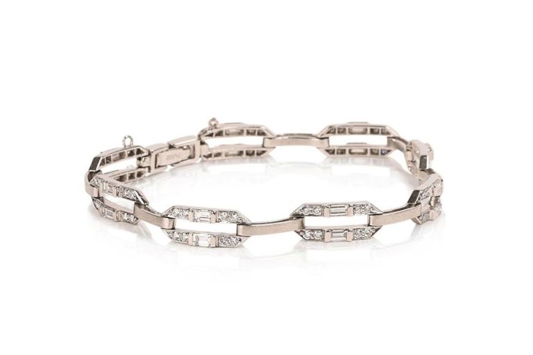 Platinum & Diamond Simple Link Bracelet