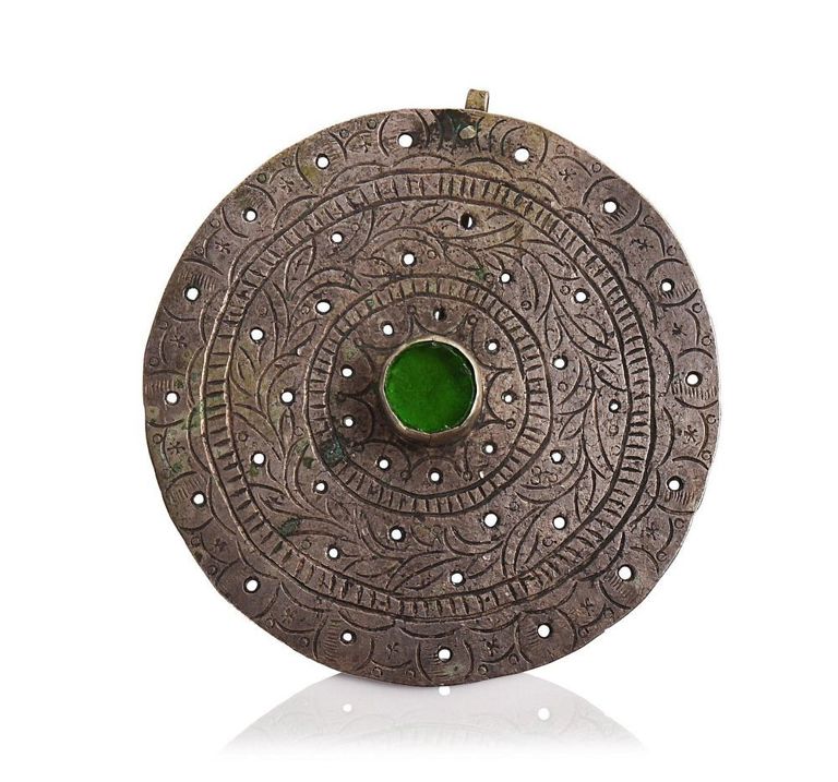 Large pendant with green stone