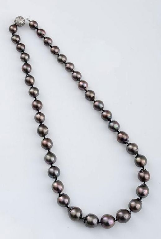 Tahitian Black Pearl Necklace