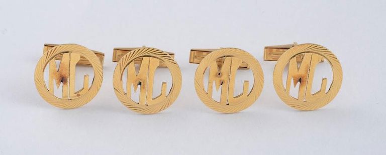 Two pairs of 14k gold cufflinks