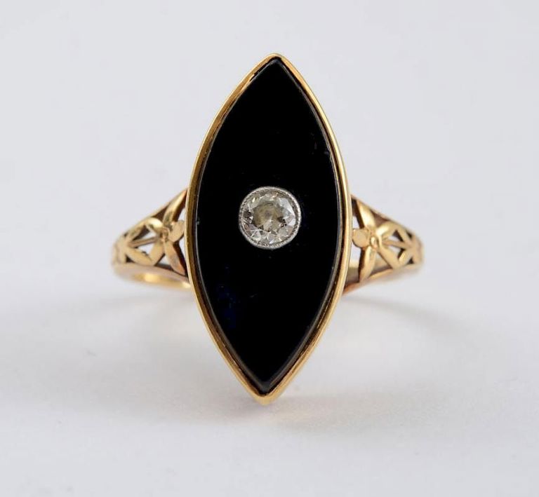 14k Gold, Black Onyx and Diamond Ring