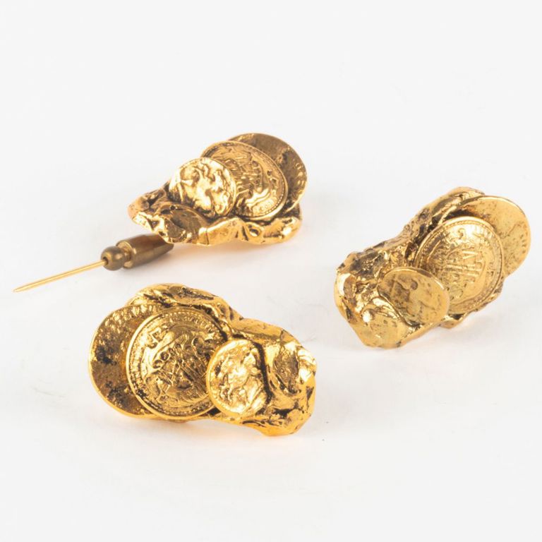 Pair of Mercedes Robirosa Cufflinks and Lapel Pin