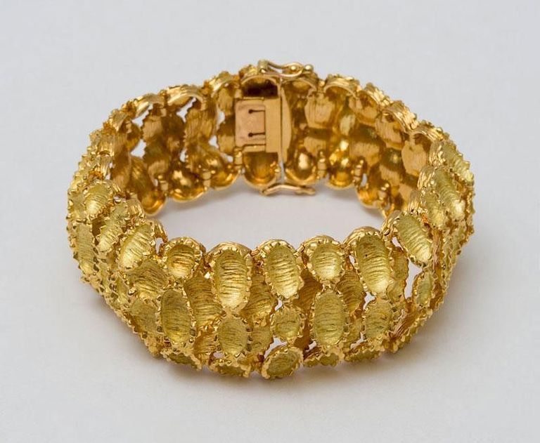 14k Gold Bracelet and a Pair of Matching Earrings