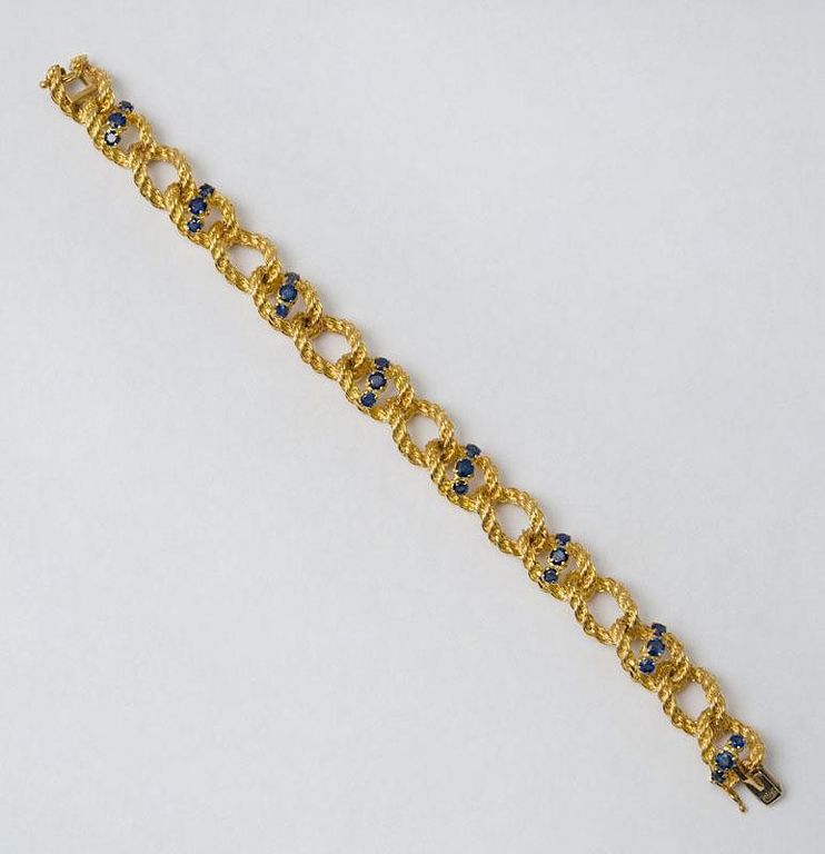 18k Gold and Sapphire Bracelet