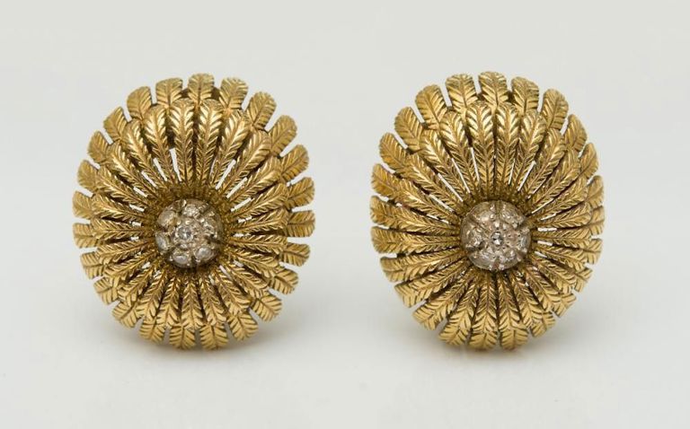 Pair of 18k Gold and Diamond Earclips
