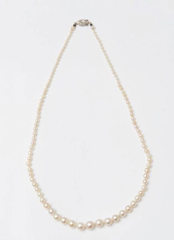 Vintage Natural Pearl Necklace