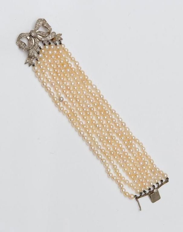 Multi-strand Pearl Bracelet With 14k Gold Clasp