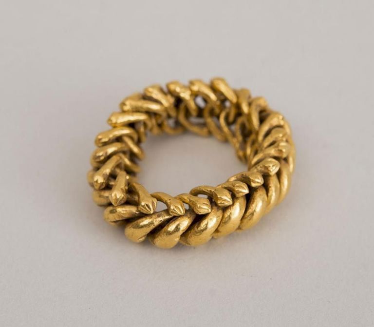 14k Gold Link Chain Ring, Possibly Asian