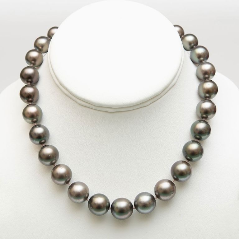 Tahitian Pearl Necklace