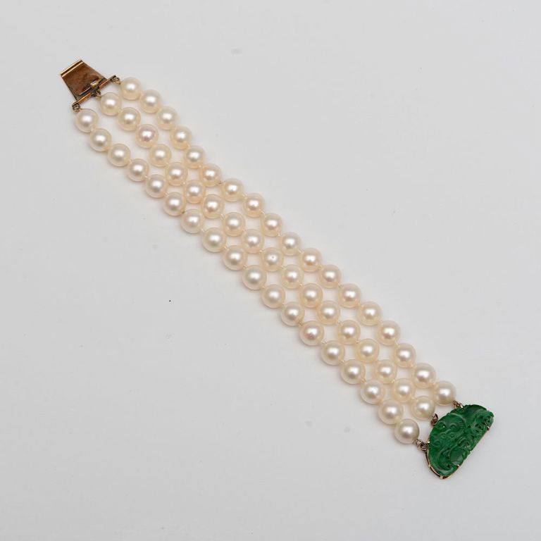 Triple Strand Cultured Pearl Bracelet with Jade Clasp