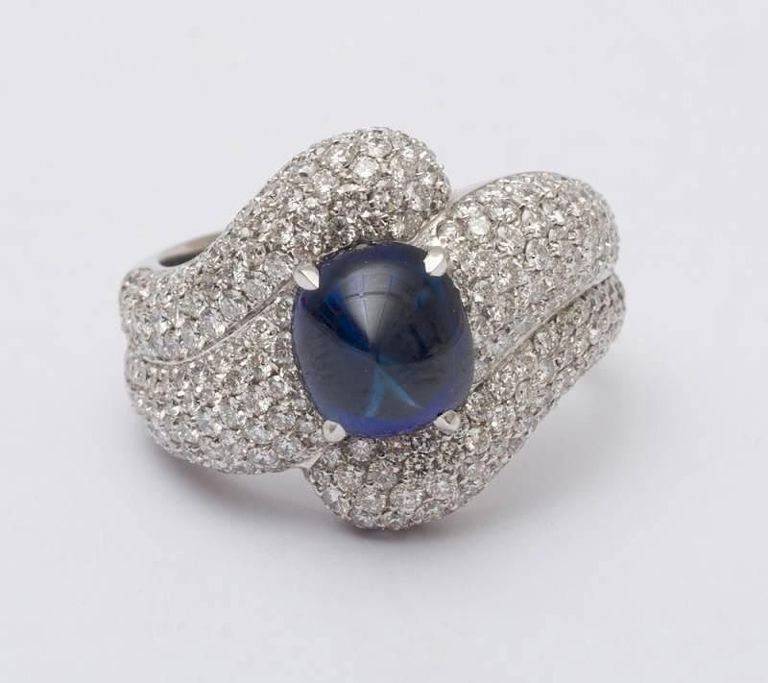 18k White Gold, Diamond and Cabochon Sapphire Ring