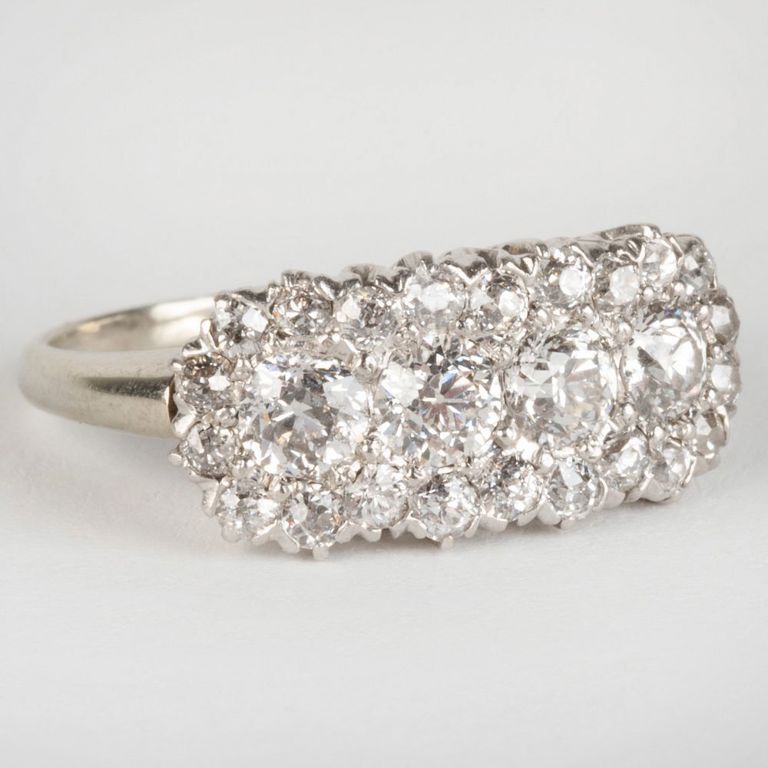 14k White Gold and Diamond Ring