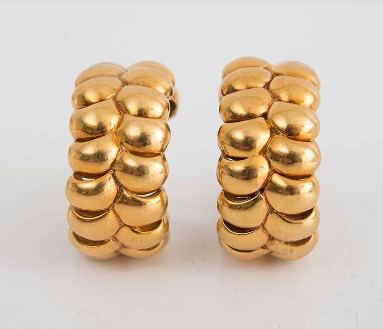 Pair of 18k Yellow Gold Rope Earclips