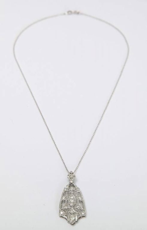 14k White Gold and Diamond Pendant Necklace